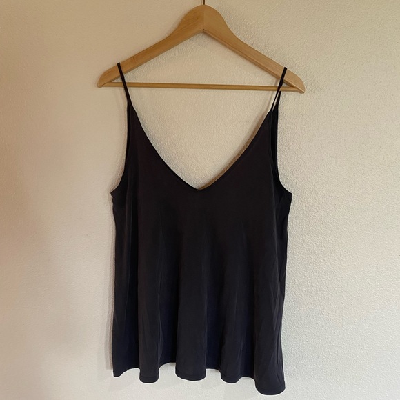 Silence & Noise Swing V-Neck Tank Top, S - Picture 1 of 1